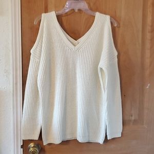 White long sleeve sweater